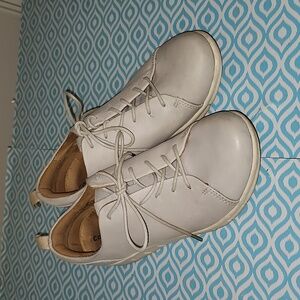 Comfortiva Align Cayson gray Leather Lace Up, Size 8